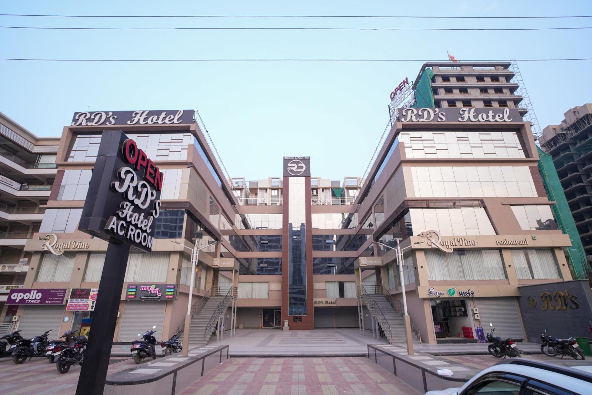 Rds Hotel Ahmedabad Eksteriør billede